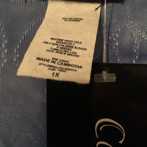 Women’s Dress Top - Picture 2 of 2